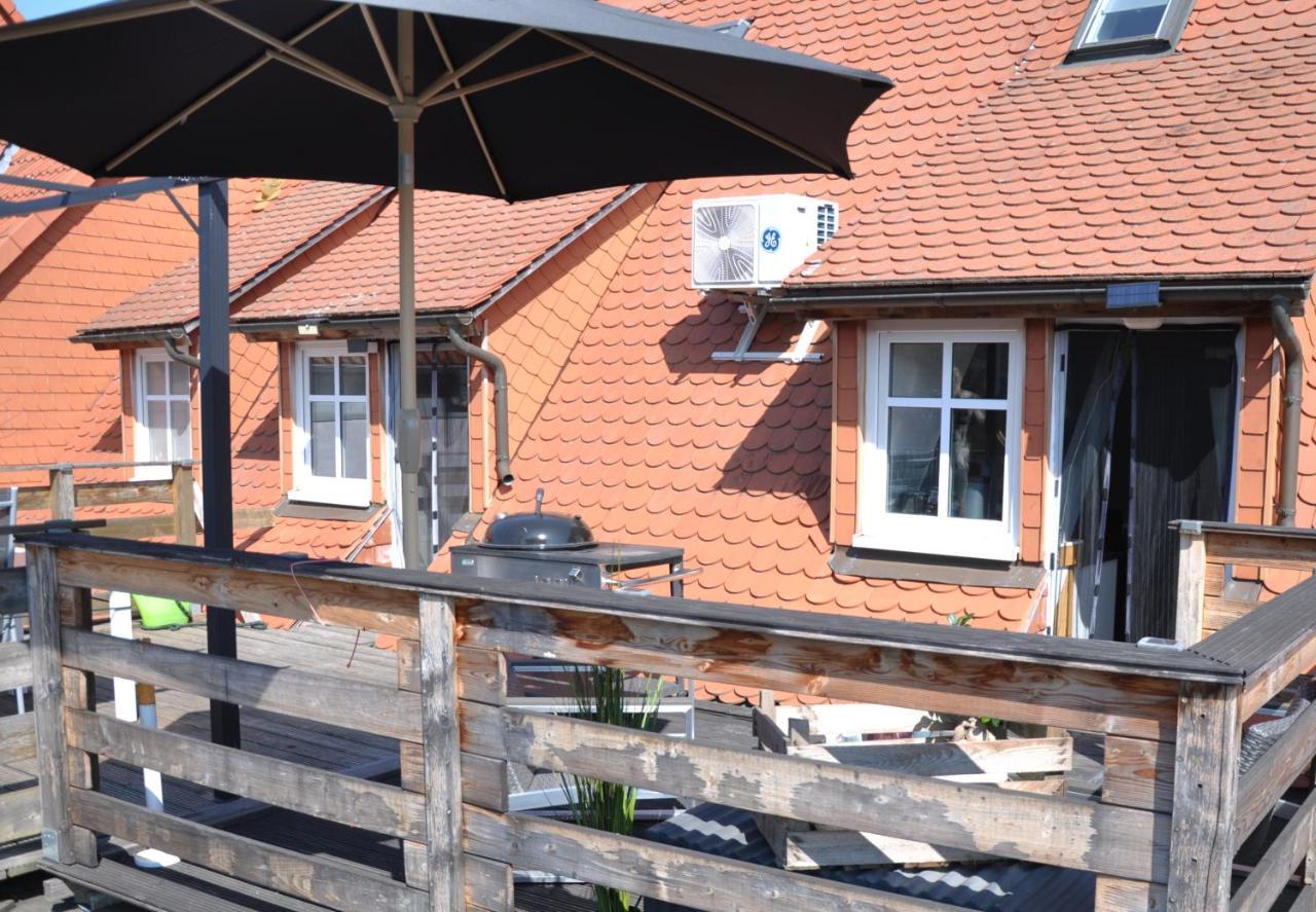 Gemuetliche Dachwohnung Mit Kleiner Oder Grosser Dachterrasse Nebeneinander Вольмирштедт Экстерьер фото